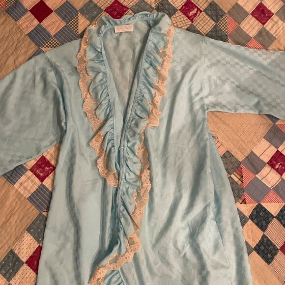 Vintage 70s Givenchy Intimates Chemise Peignoir Nightgown Angel Sleeve Robe Lace - Picture 14 of 16